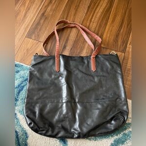 Leather tote bag!